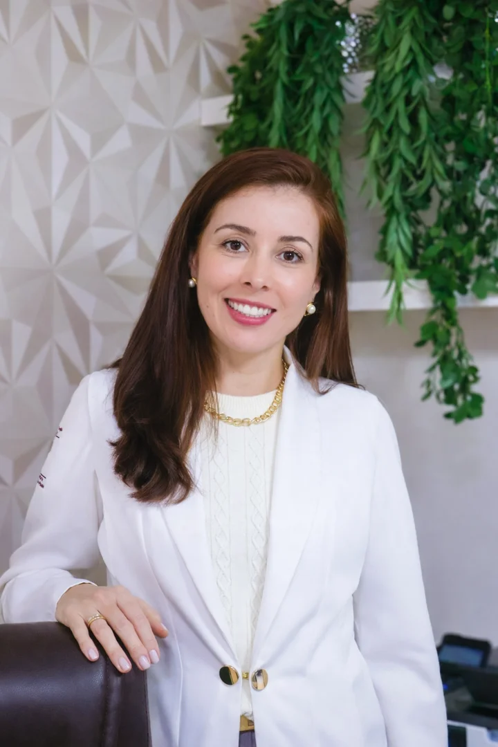 Dra. Monyque Cunha Trindade